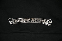Load image into Gallery viewer, 極美品 CHROME HEARTS クロムハーツ ロゴ ホースシュー プリント ピンクロゴ パーカー 長袖 メンズ XXL 中古 4b013050