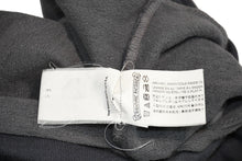 Load image into Gallery viewer, CHROME HEARTS クロムハーツ PPO MATTY BOY ロゴ プリント パーカー ダガージップ グレー サイズM 美品 中古 4b013048