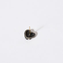 Load image into Gallery viewer, CHROME HEARTS クロムハーツ ハート スタッド ピアス シルバー925 アクセサリー 1.2g 小物 美品 中古 4b013772