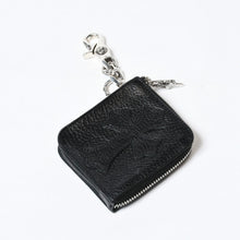 Load image into Gallery viewer, 新品未使用 CHROME HEARTS クロムハーツ OFF THE CUFF キーチェーン クロスパッチ レザーウォレット 財布 シルバー925 中古 4b013776