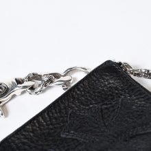 Load image into Gallery viewer, 新品未使用 CHROME HEARTS クロムハーツ OFF THE CUFF キーチェーン クロスパッチ レザーウォレット 財布 シルバー925 中古 4b013776