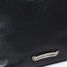 Load image into Gallery viewer, 極美品 CHROME HEARTS クロムハーツ ショルダーバッグ VIV DAGGER ダガー ブラック 中古 4b013095