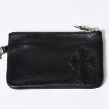 Load image into Gallery viewer, CHROME HEARTS クロムハーツ クロスパッチ ジッパーチェンジパース ストラップ付 レザーウォレット 財布 シルバー925 美品 中古 4b013775