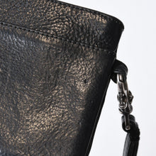 Load image into Gallery viewer, CHROME HEARTS クロムハーツ クロスパッチ ジッパーチェンジパース ストラップ付 レザーウォレット 財布 シルバー925 美品 中古 4b013775