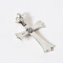 Load image into Gallery viewer, CHROME HEARTS クロムハーツ ラージクロス ベイル ネックレス 重量約47g STERLING刻印 スターリング シルバー 美品 中古 4b013770