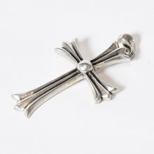 Load image into Gallery viewer, CHROME HEARTS クロムハーツ ラージクロス ベイル ネックレス 重量約47g STERLING刻印 スターリング シルバー 美品 中古 4b013770