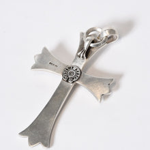 Load image into Gallery viewer, CHROME HEARTS クロムハーツ ラージクロス ベイル ネックレス 重量約47g STERLING刻印 スターリング シルバー 美品 中古 4b013770
