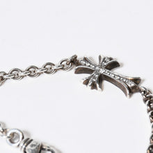 Load image into Gallery viewer, 極美品 CHROME HEARTS クロムハーツ タイニーファットクロス NEチェーン ダイヤ ブレスレット 重量約11.4G 2006/.925刻印 シルバー925 中古 4b013773