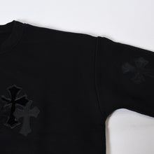 Load image into Gallery viewer, 新品未使用 CHROME HEARTS クロムハーツ セメタリークロスパッチ スウェットシャツ サイズS 17パッチ ハラコ パテント レザー 中古 4b013662ch