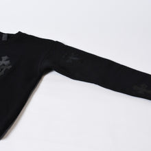 Load image into Gallery viewer, 新品未使用 CHROME HEARTS クロムハーツ セメタリークロスパッチ スウェットシャツ サイズS 17パッチ ハラコ パテント レザー 中古 4b013662ch