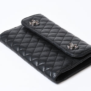 CHROME HEARTS クロムハーツ キルティング レザー ウォレット BSフレア ラムスキン ブラック レザー 美品 中古 4b013626