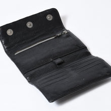 Load image into Gallery viewer, CHROME HEARTS クロムハーツ キルティング レザー ウォレット BSフレア ラムスキン ブラック レザー 美品 中古 4b013626