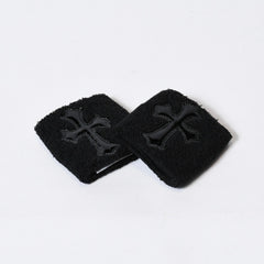 新品未使用 CHROME HEARTS クロムハーツ クロスパッチ リストバンド 二点セット ブレスレット パイル地 ブラック 中古 4b013627