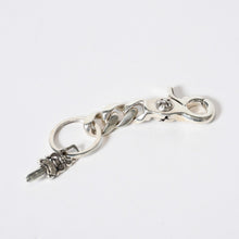 Load image into Gallery viewer, 極美品 CHROME HEARTS クロムハーツ ショートクラシックリンク キーリング キーホルダー 2リンク 重量約52.7g シルバー925 中古 4b013750