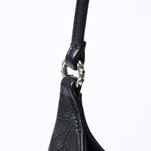 Load image into Gallery viewer, 極美品 CHROME HEARTS クロムハーツ ショルダーバッグ VIV DAGGER ダガー ブラック 中古 4b013095