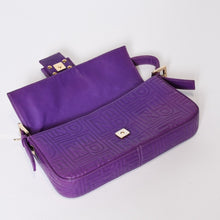 Load image into Gallery viewer, FENDI フェンディ マンマバケット ワンショルダーバッグ 26424 パープル レザー シルバー金具 良品 中古 4b013559