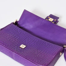 Load image into Gallery viewer, FENDI フェンディ マンマバケット ワンショルダーバッグ 26424 パープル レザー シルバー金具 良品 中古 4b013559