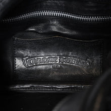 Load image into Gallery viewer, CHROME HEARTS クロムハーツ MONICA BAG モニカ レザーハンドバッグ ダガージップ クロスボール フローラルリベット 美品 中古 4b013119