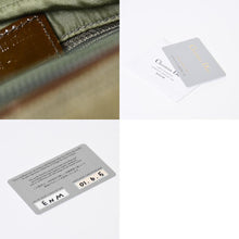Load image into Gallery viewer, Christian Dior クリスチャンディオール ワンショルダーバッグ BM-0031 パテントレザー カモフラ ガリアーノ期 ゴールド金具 美品 中古 4b013523
