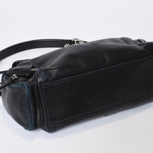 Load image into Gallery viewer, PRADA プラダ 三角ロゴ ショルダーバッグ BT3307 ブラック レザー シルバー金具 美品 中古 4b013429