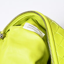 Load image into Gallery viewer, 極美品 BOTTEGA VENETA ボッテガヴェネタ MINI JODIE ミニ ジョディ ハンドバッグ 690225 イエロー 中古 4b013522