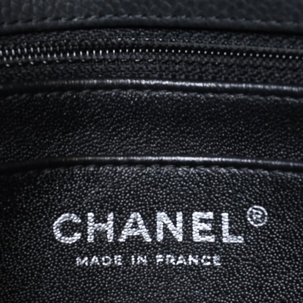 極美品 CHANEL シャネル ミニマトラッセ17 チェーンショルダーバッグ 7番台 ココマーク キャビアスキン ブラック 中古 4b013021