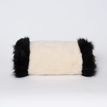 Load image into Gallery viewer, 極美品 CHANEL シャネル ハンドウォーマー チェーンショルダーバッグ ココマーク ファー シアリング アイボリー ブラック 中古 4b013527