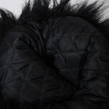 Load image into Gallery viewer, 極美品 CHANEL シャネル ハンドウォーマー チェーンショルダーバッグ ココマーク ファー シアリング アイボリー ブラック 中古 4b013527