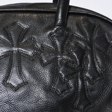 Load image into Gallery viewer, CHROME HEARTS クロムハーツ GYM MD ジムバッグ ミディアム ハンドバッグ オールド セメタリークロスパッチ 14パッチ 美品 中古 4b013115