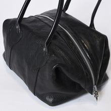 Load image into Gallery viewer, CHROME HEARTS クロムハーツ MONICA BAG モニカ レザーハンドバッグ ダガージップ クロスボール フローラルリベット 美品 中古 4b013119