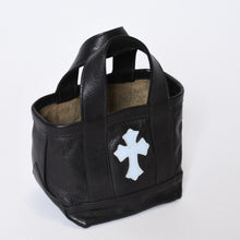 Load image into Gallery viewer, CHROME HEARTS クロムハーツ ミニハンドバッグ CHクロスパッチ 1パッチ カーフレザー ブラック ブルー 美品 中古 4b013116