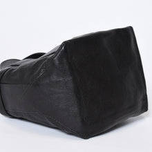 Load image into Gallery viewer, CHROME HEARTS クロムハーツ ミニハンドバッグ CHクロスパッチ 1パッチ カーフレザー ブラック ブルー 美品 中古 4b013116