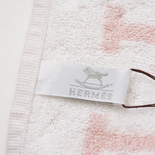 Load image into Gallery viewer, 新品未使用 HERMES エルメス ハンドタオル ハンカチ 衣料品 コットン ピンク ブルー ホワイト 中古 4b013133