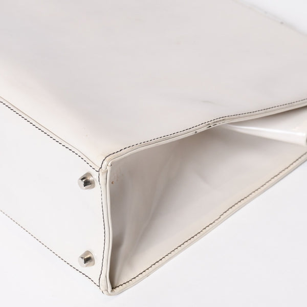 PRADA プラダ エンボスロゴ ハンドバッグ BN1099 ホワイト パテントレザー エナメル シルバー金具 美品 中古 4b013411