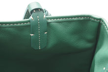 Load image into Gallery viewer, 極美品 GOYARD ゴヤール ハンドバッグ アンジュ ミニポーチ付き リバーシブル グリーン ヘリンボーン柄 PVC レザー 中古 4b013077