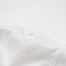 Load image into Gallery viewer, 極美品 AWGE×MERCEDES BENZ アウグ メルセデス・ベンツ ホワイト コットン 長袖Ｔシャツ サイズXL 中古 4b013503