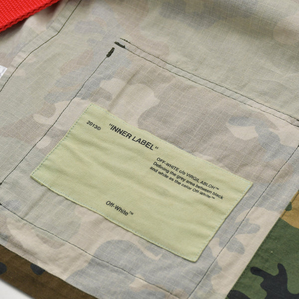 OFF-WHITE オフホワイト カモマルパッチアローフィールド ジャケット OMEL001C99FAB0015601 レッド カモ柄 サイズS 美品 中古 4b013504