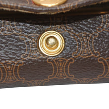 Load image into Gallery viewer, CELINE セリーヌ マカダム リップケース ブラウン レザー キャンバス ゴールド金具 美品 中古 4b013207