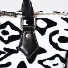 Load image into Gallery viewer, 極美品 LOUIS VUITTON ルイヴィトン スピーディー バンドリエール25 M45563 タフテッドモノグラム ブラック ホワイト シルバー金具 中古 4b013563