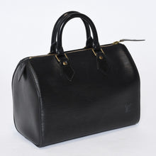 Load image into Gallery viewer, 極美品 LOUIS VUITTON ルイヴィトン スピーディ25 ハンドバッグ M59032 エピレザー ブラック ゴールド金具 中古 4b013540
