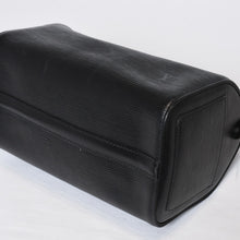 Load image into Gallery viewer, 極美品 LOUIS VUITTON ルイヴィトン スピーディ25 ハンドバッグ M59032 エピレザー ブラック ゴールド金具 中古 4b013540