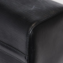 Load image into Gallery viewer, 極美品 LOUIS VUITTON ルイヴィトン スピーディ25 ハンドバッグ M59032 エピレザー ブラック ゴールド金具 中古 4b013540