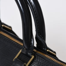 Load image into Gallery viewer, 極美品 LOUIS VUITTON ルイヴィトン スピーディ25 ハンドバッグ M59032 エピレザー ブラック ゴールド金具 中古 4b013540