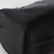 Load image into Gallery viewer, LOUIS VUITTON ルイヴィトン スピーディ25 ハンドバッグ M59032 エピレザー ブラック ゴールド金具 美品 中古 4b013556