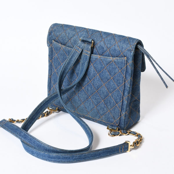 CHANEL シャネル マトラッセ デニムリュック バックパック ココマーク ステッチ キルティング ブルー ゴールド金具 美品 中古 4b013570