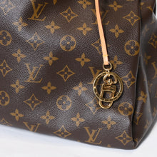 Load image into Gallery viewer, 新品未使用 LOUIS VUITTON ルイヴィトン アーツィーMM ワンショルダーバッグ M40249 モノグラム PVC レザー ゴールド金具 中古 4b013543