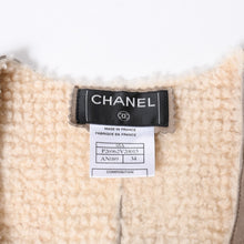 Load image into Gallery viewer, CHANEL シャネル ムートンベスト P26962V20015 サイズ34 ココマーク ウール ブラウン ベージュ アーカイブ 美品 中古 4b013239