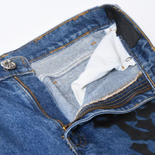 Load image into Gallery viewer, 新品同様 CHROME HEARTS クロムハーツ LEVI'S 517 リーバイス 517 セメタリークロスパッチデニム ジーンズ サイズ31中古 4b013537