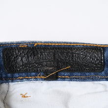 Load image into Gallery viewer, 新品同様 CHROME HEARTS クロムハーツ LEVI'S 517 リーバイス 517 セメタリークロスパッチデニム ジーンズ サイズ31中古 4b013537