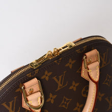 Load image into Gallery viewer, LOUIS VUITTON ルイヴィトン モノグラム アルマBB ハンドバッグ M53152 ショルダー 2WAY PVC ゴールド金具 美品 中古 4b013555